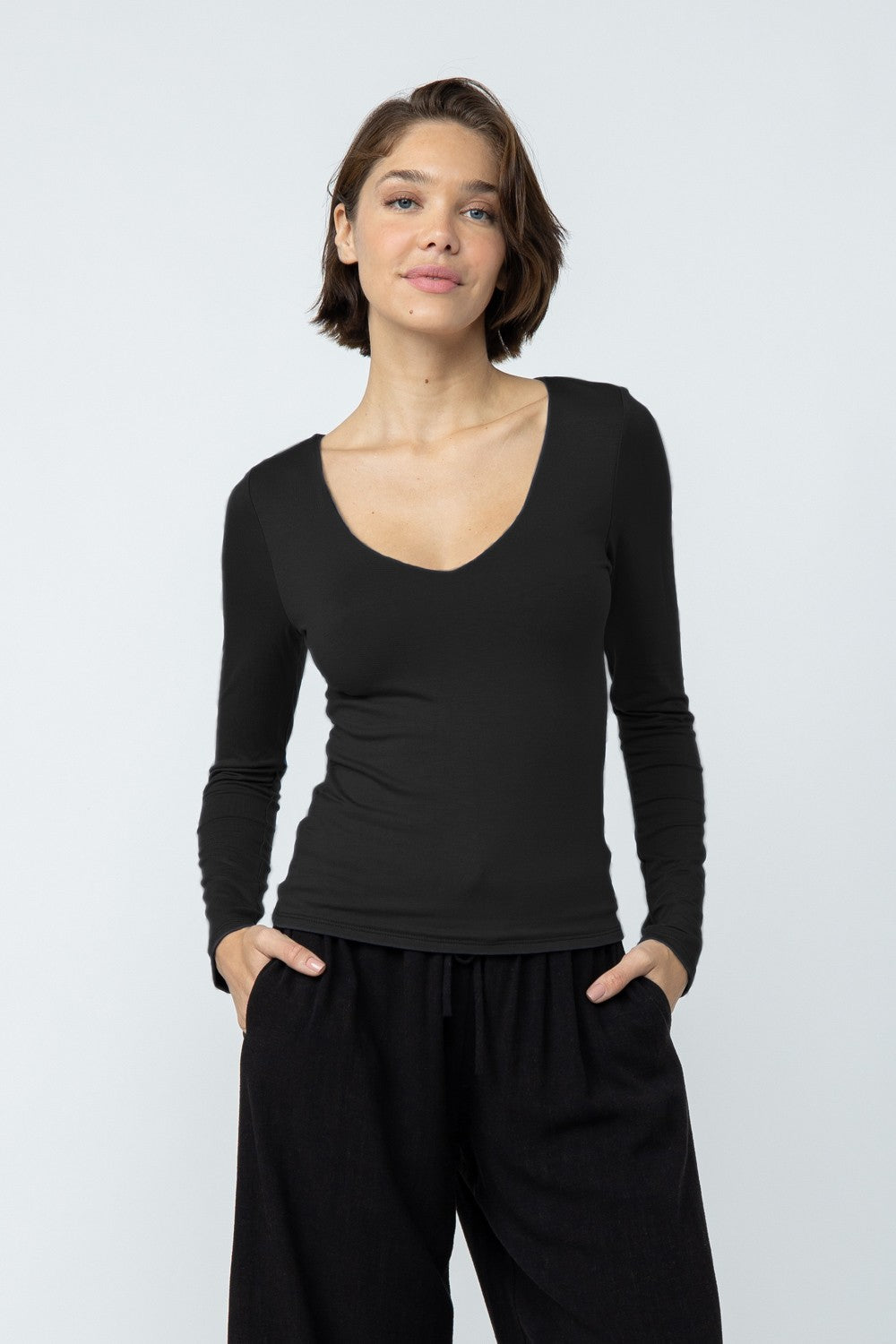 V-NECK DOUBLE LAYERED LONG SLEEVE TOP