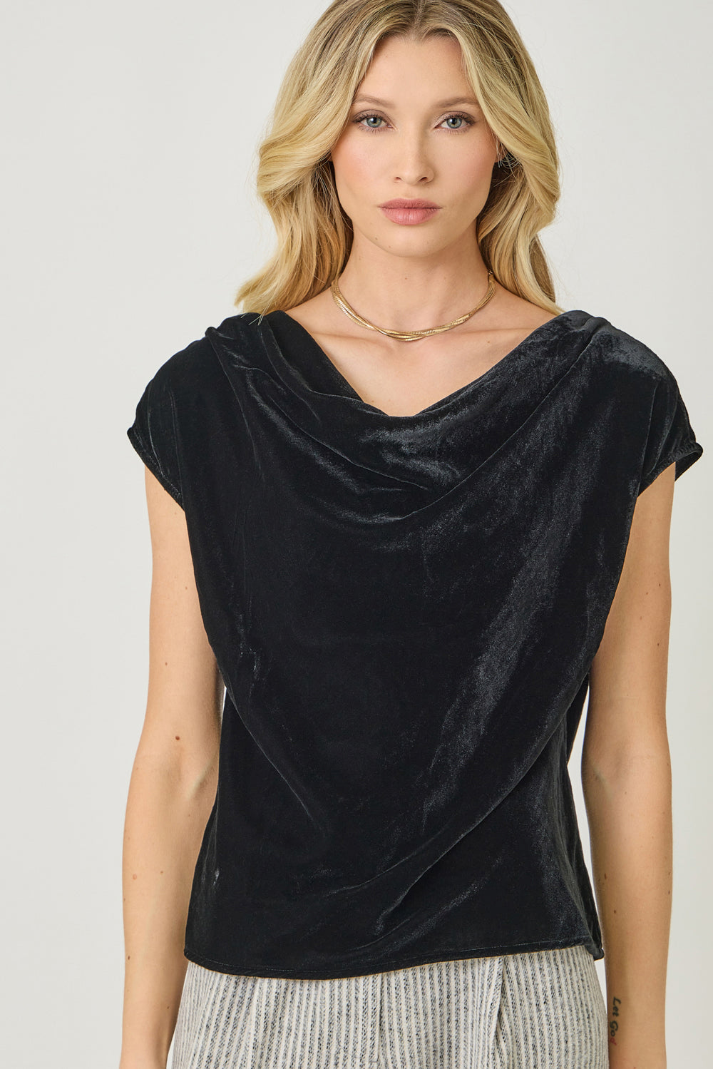 VEVET COWL TOP