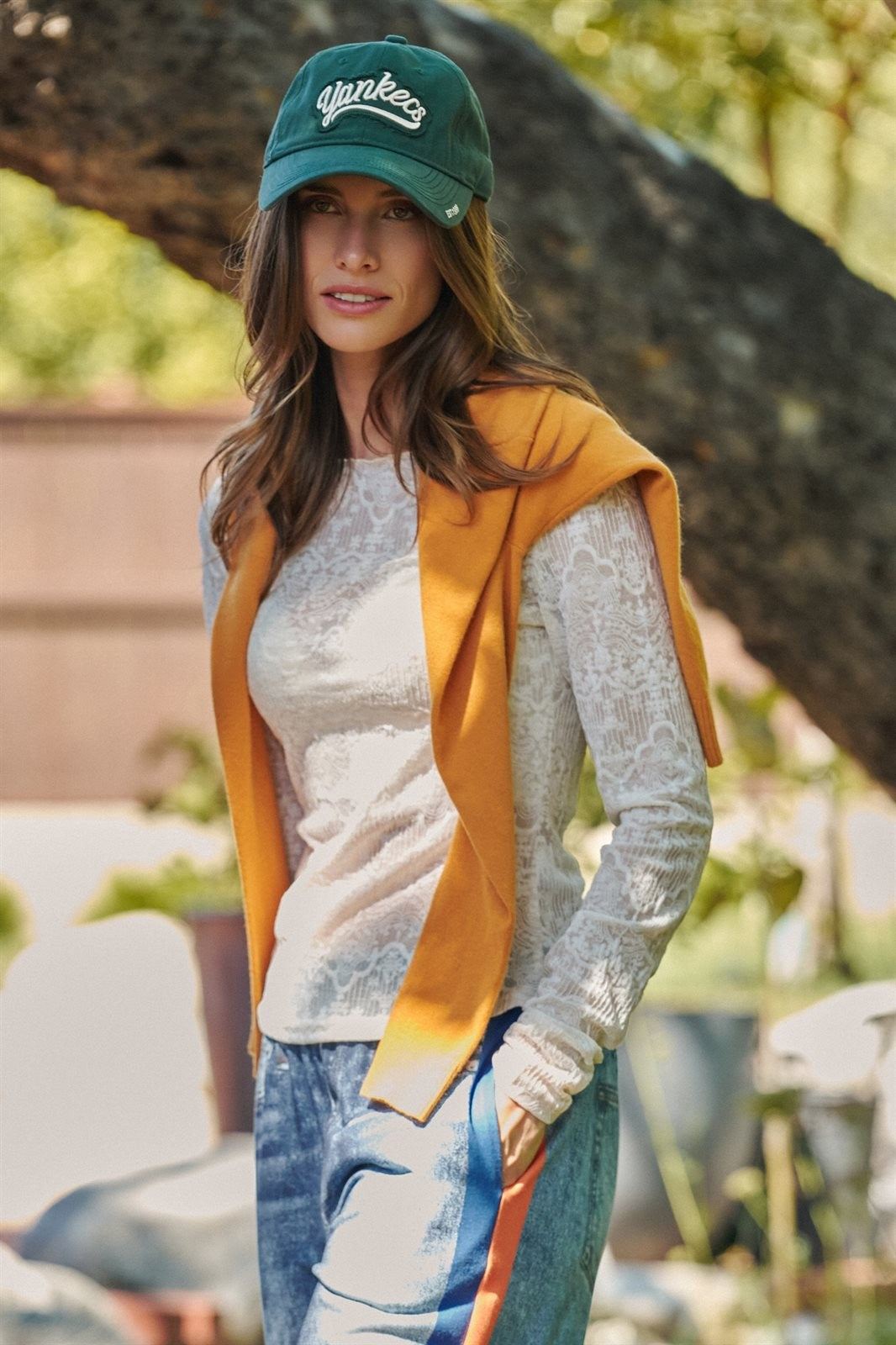 LACE TEXTURED LONG SLEEVE FITTED TOP