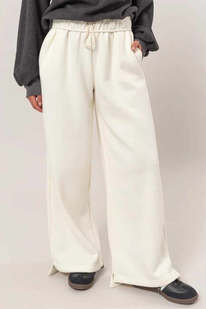 SWEATPANTS WITH WIDE LEG
