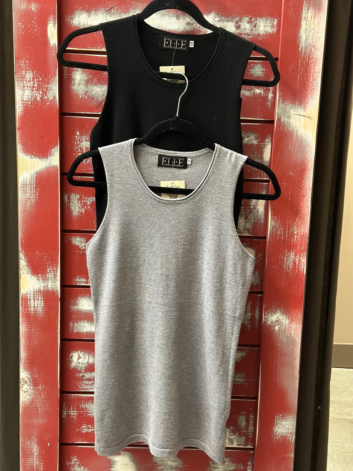 SCOOP NECK SWEATER TANK TOP