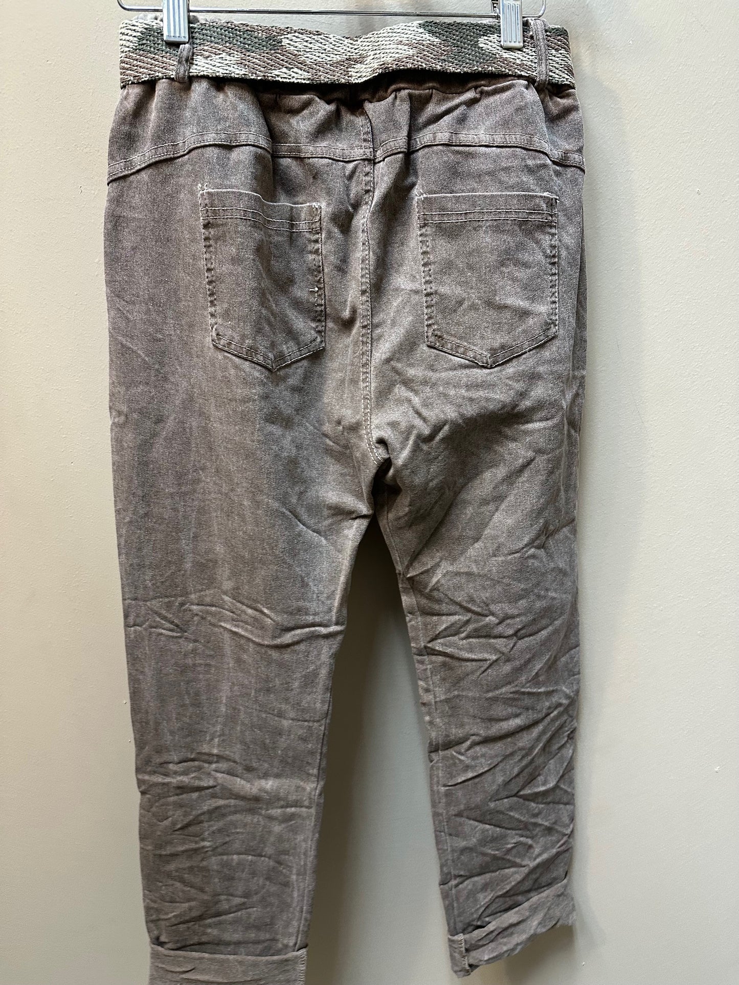 PULL ON CRINKLE PANT W/ BELT