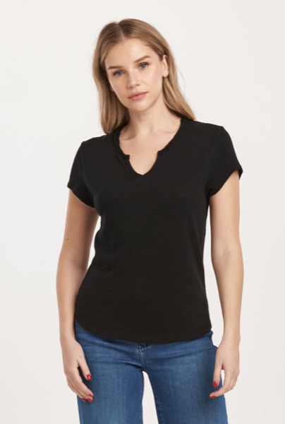 CREW V-NECK SHORT SLEEVE RELAXED FIT