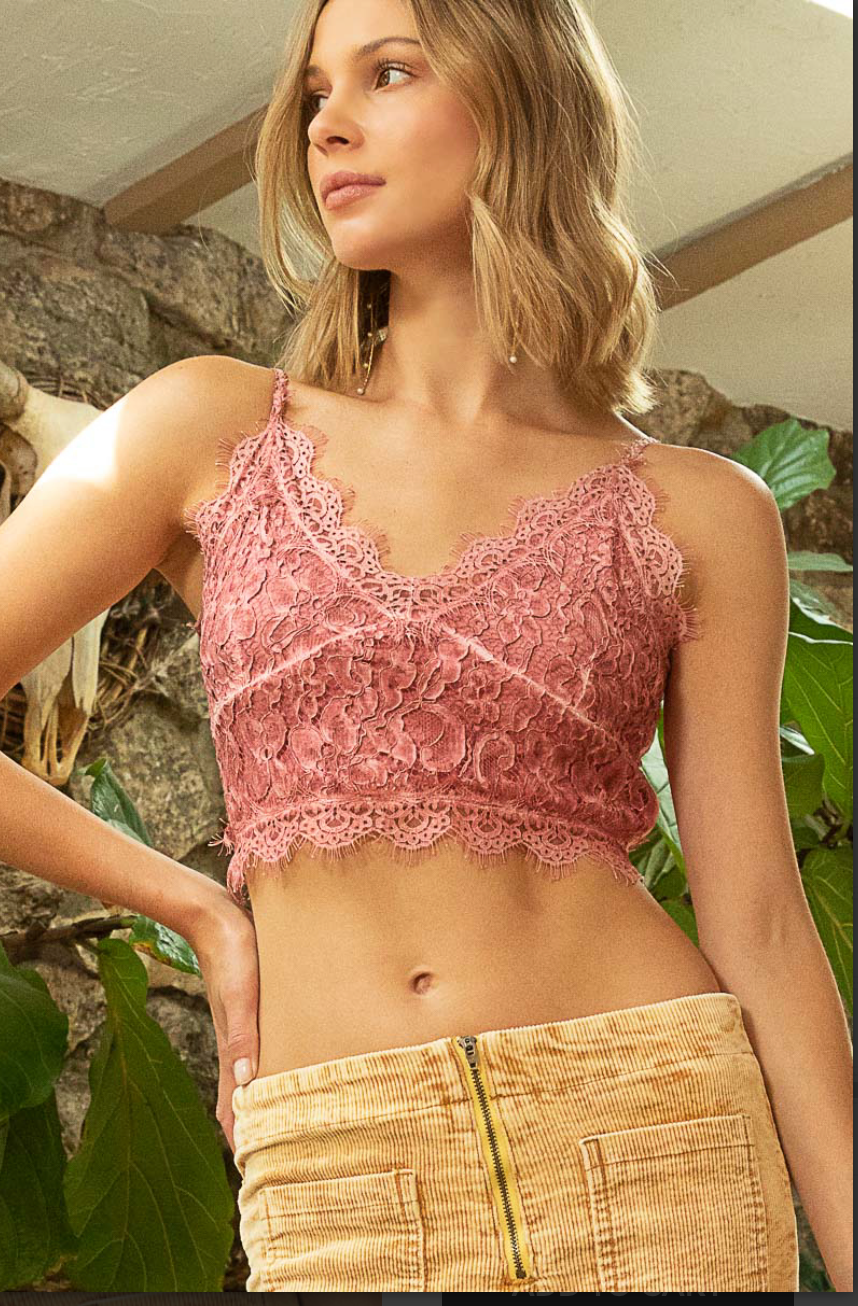 EYELASH LACE TRIM BRALETTE