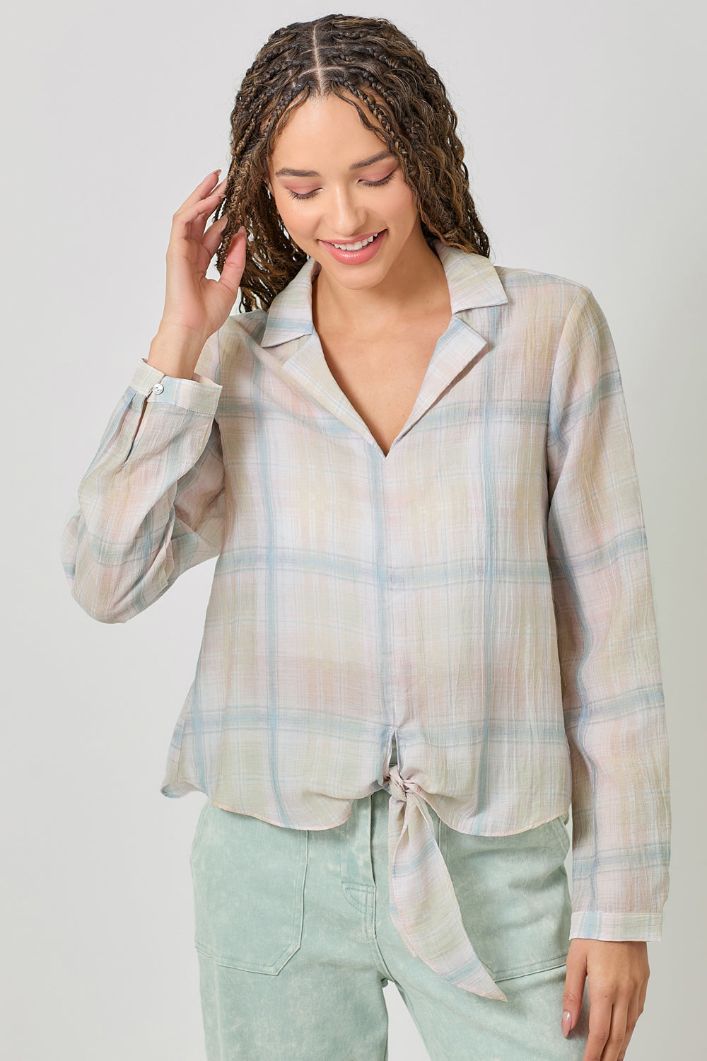 PLAID FRONT TIE LONG SLEEVE TOP