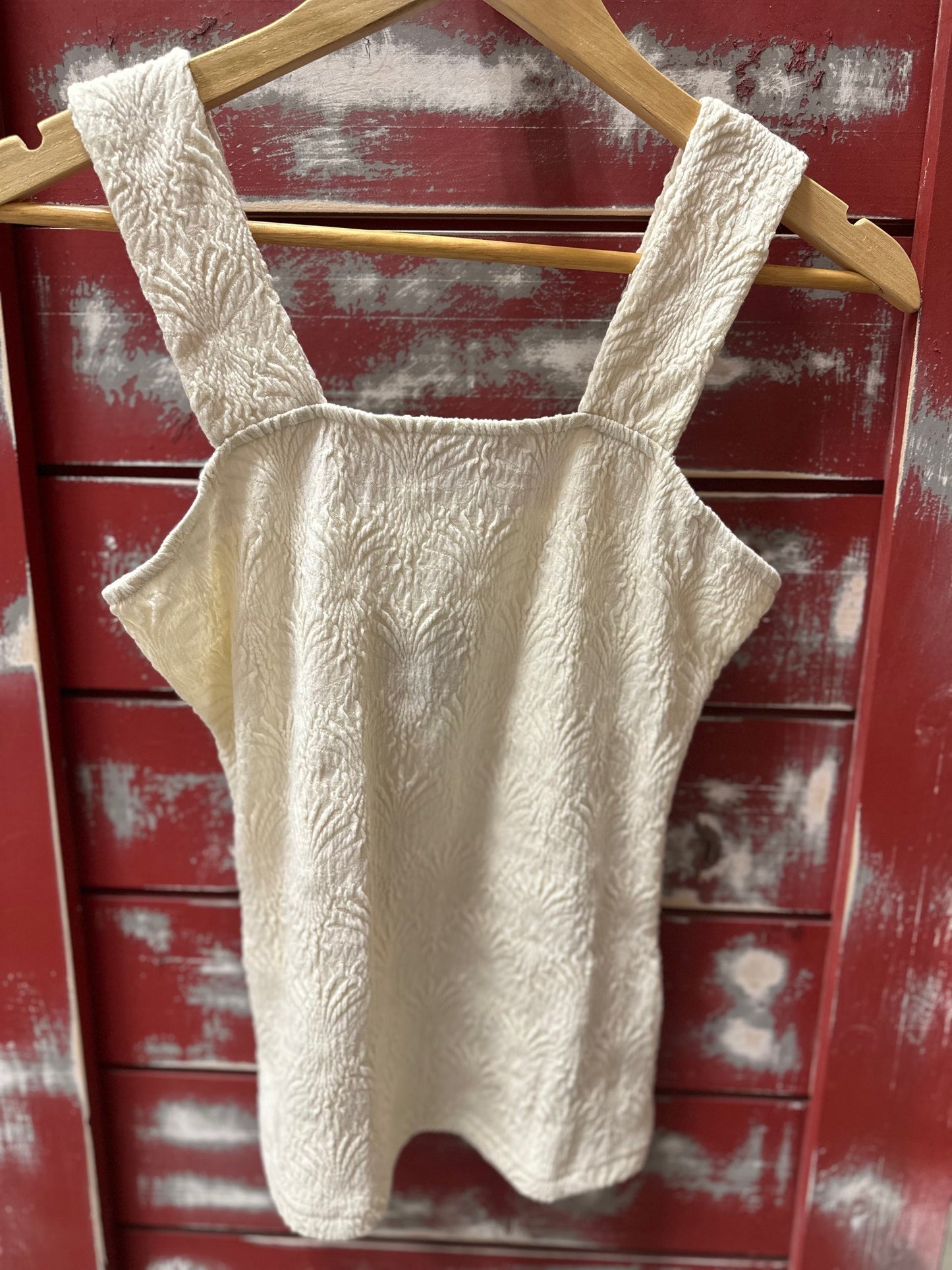 TEXTURED TANK TOPS