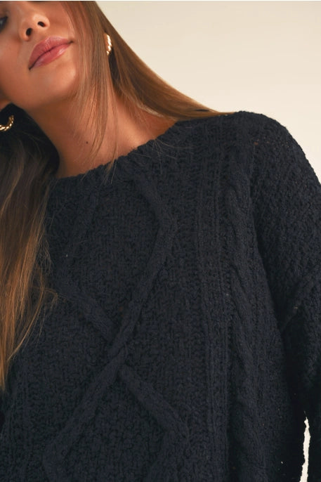 CABLE KNIT SWEATER TOP