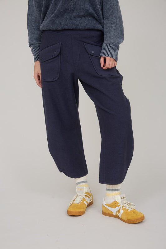 POCKET DETAIL KNIT PANTS