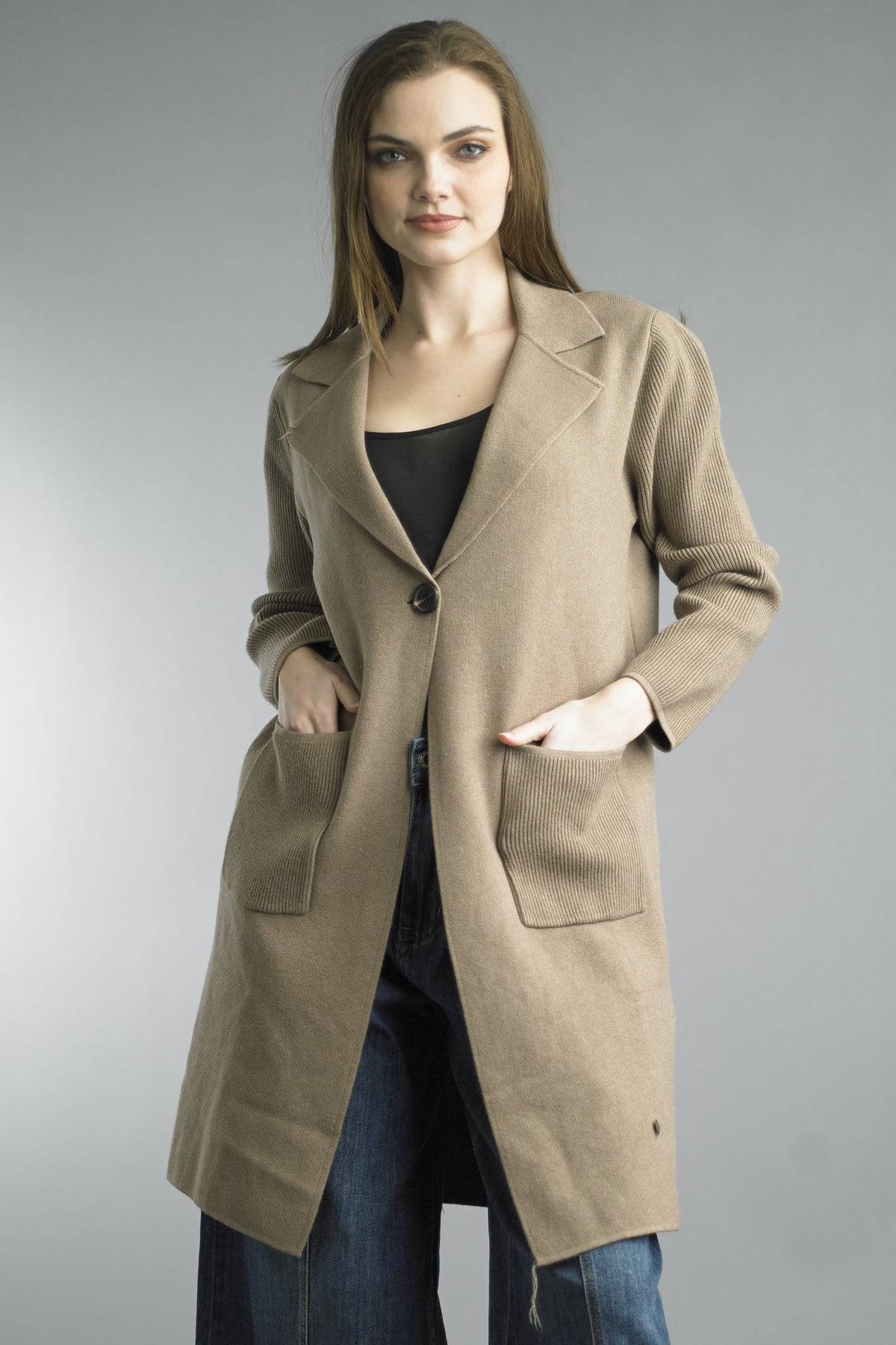 1 BUTTON 2 POCKET CARDIGAN