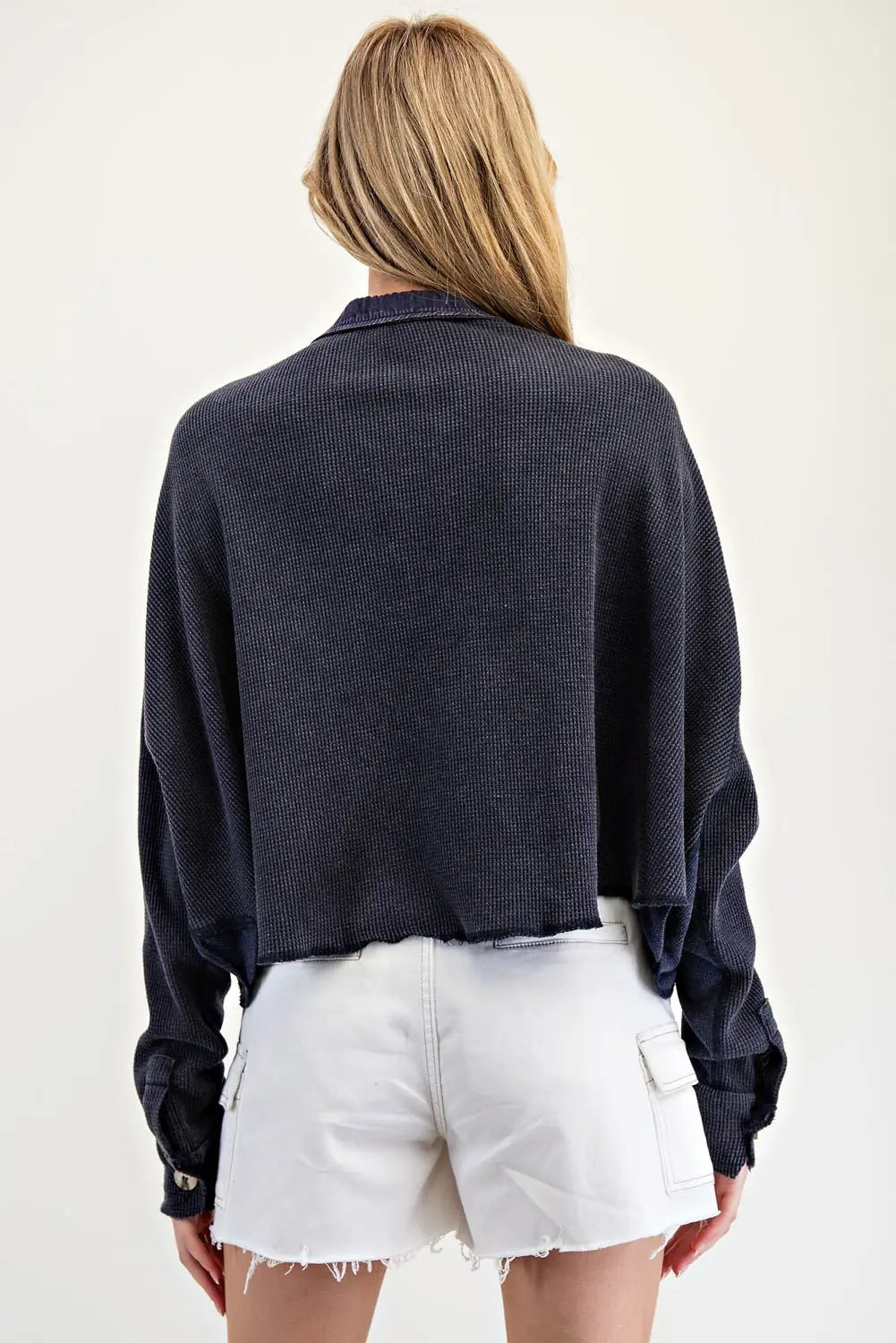 TEXTURED CROPPED LONG SLEEVE JACKET BUTTON DOWN