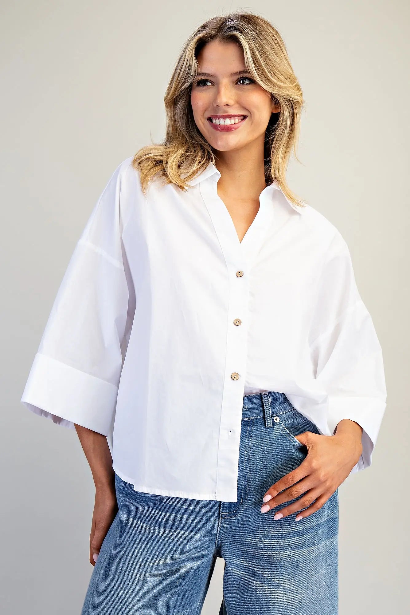 BACK PLEAT BUTTON DOWN BLOUSE TOP