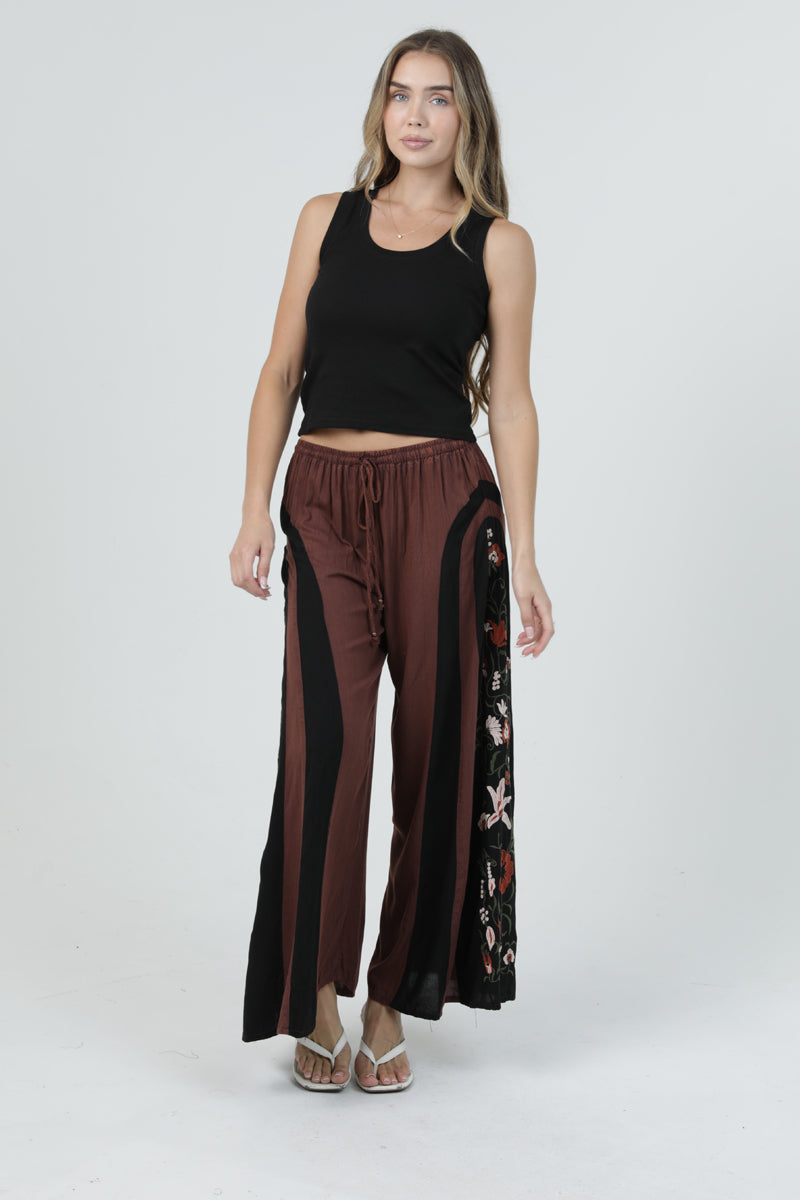 WIDE LEG DRAWSTRING PANT WTH EMBROIDERY DOWN THE SIDE