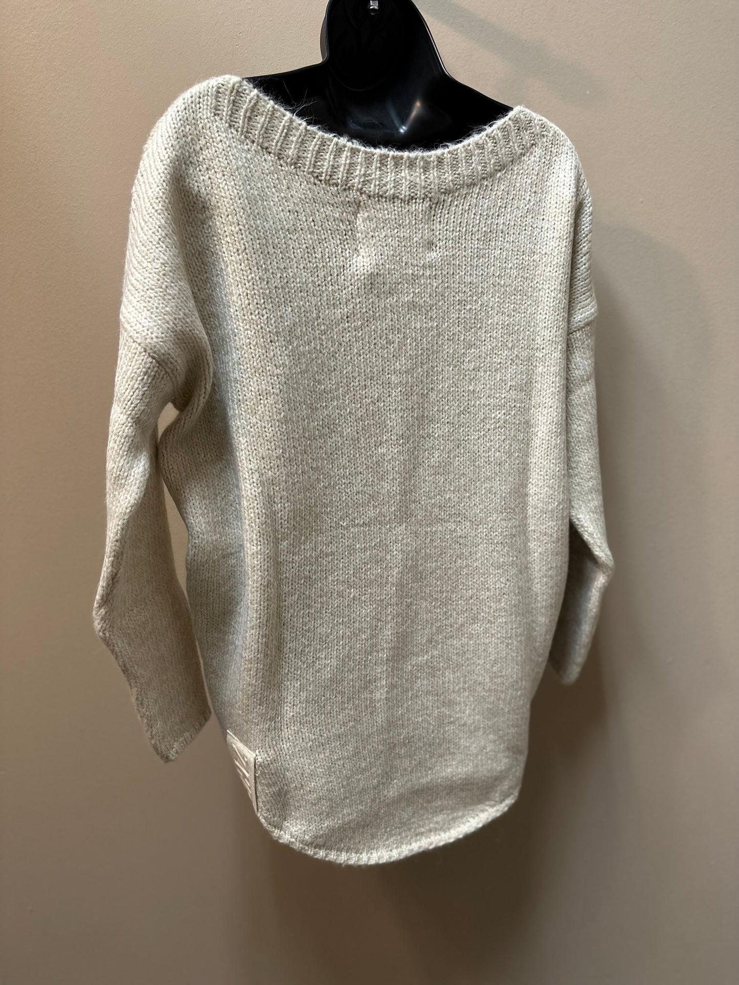 HIGH LOW KNIT SWEATER