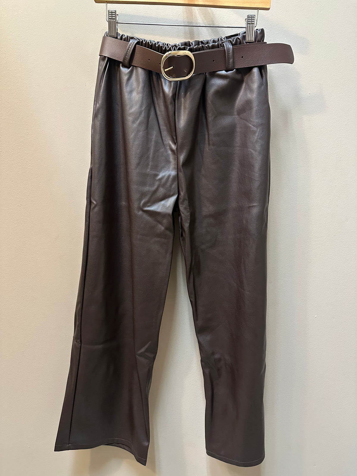 FAUX LEATHER ELASTIC WAIST PANT WITH BELT