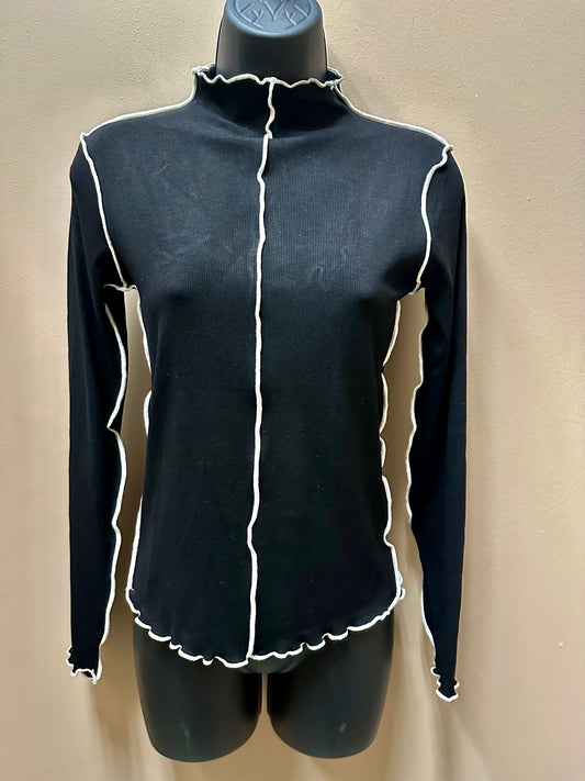 CABBAGE HEM MOCK NECK LONG SLEEVE TOP