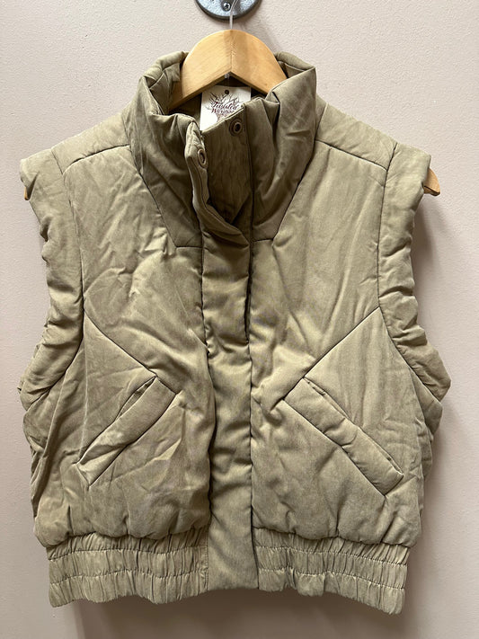 QUILTED ZIP-UP VEST