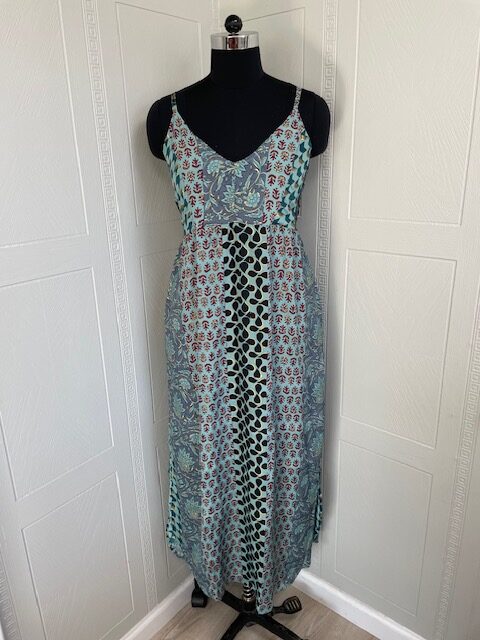MAXI PRINT SLEEVELESS DRESS