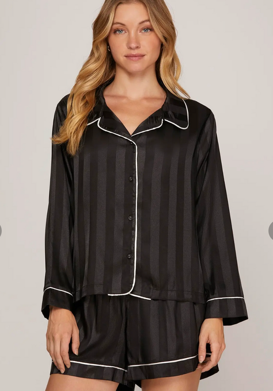 SATIN STRIPED LONG SLEEVE TOP AND SHORTS PAJAMA SET