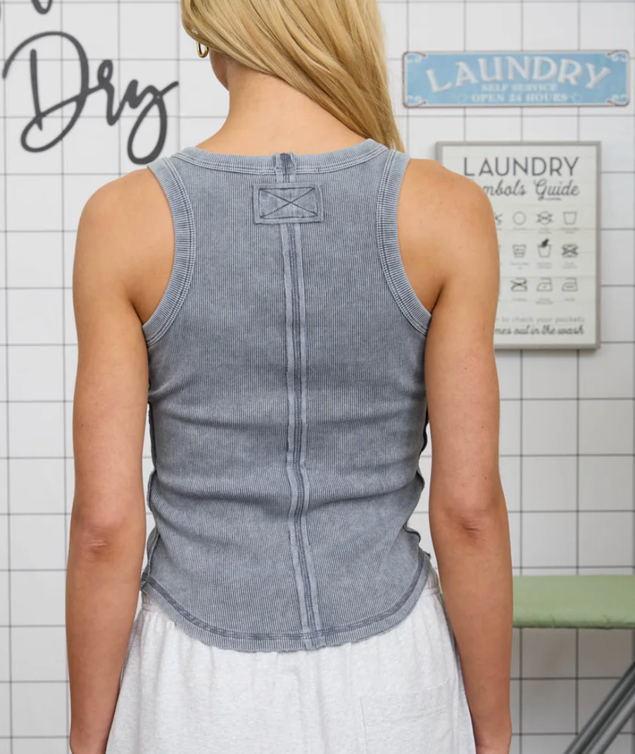 WASHED SLEEVELESS KNIT TANK TOP