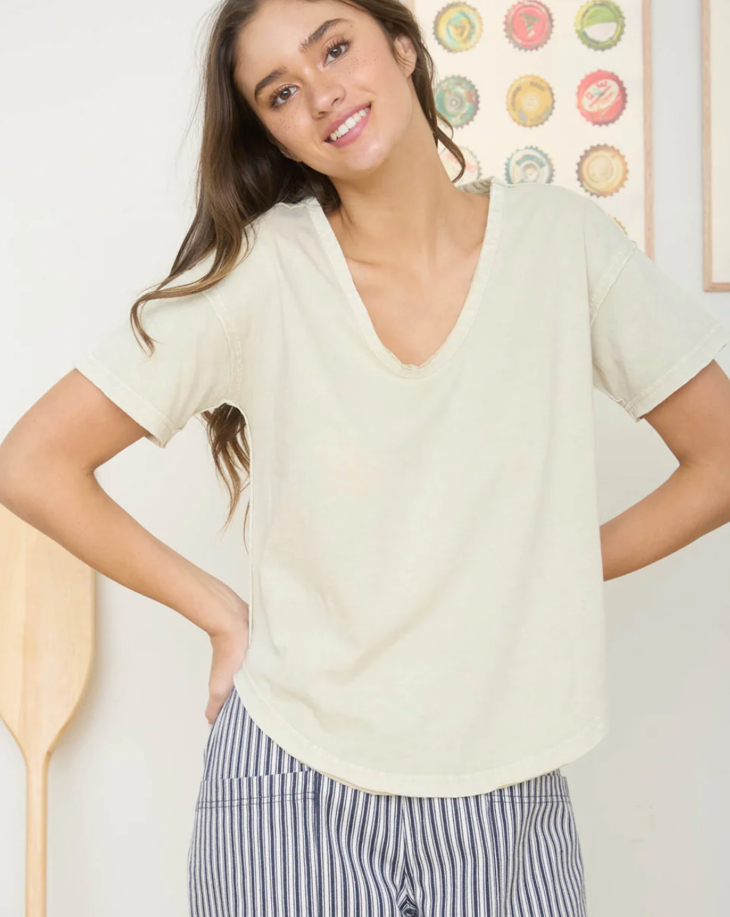 WASHED SCOOP NECK RAW EDGE SHORT SLEEVE KNIT TOP