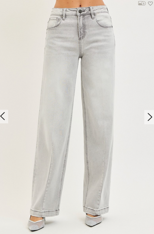 RISEN SLOUCHY BAGGY JEANS