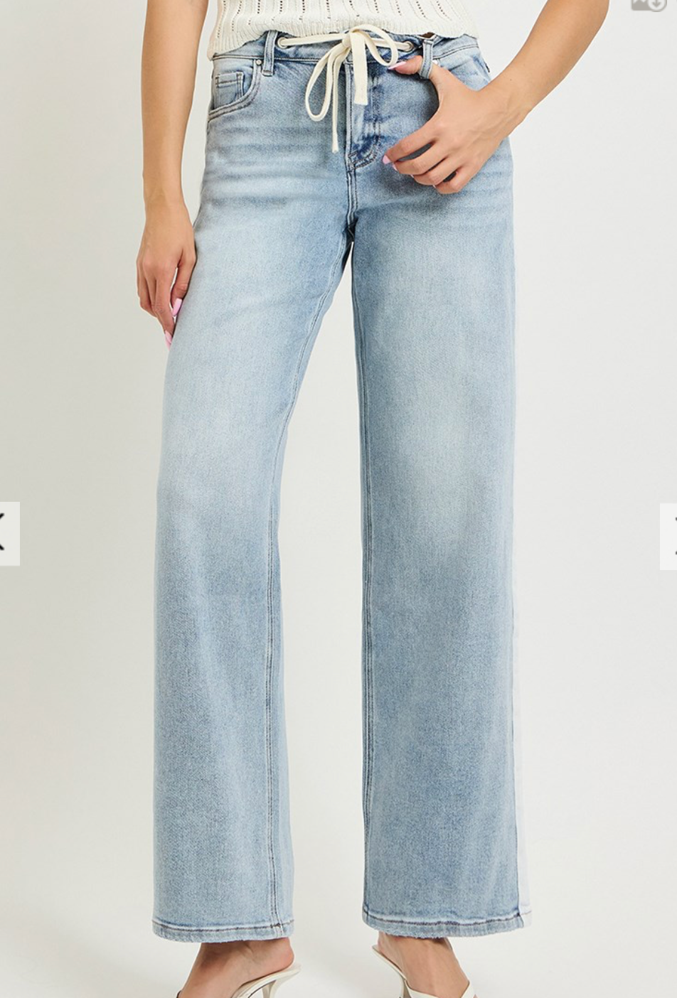 RISEN SLOUCHY JEANS WITH WAISTBAND DRAWSTRING AND SIDE CONTRAST