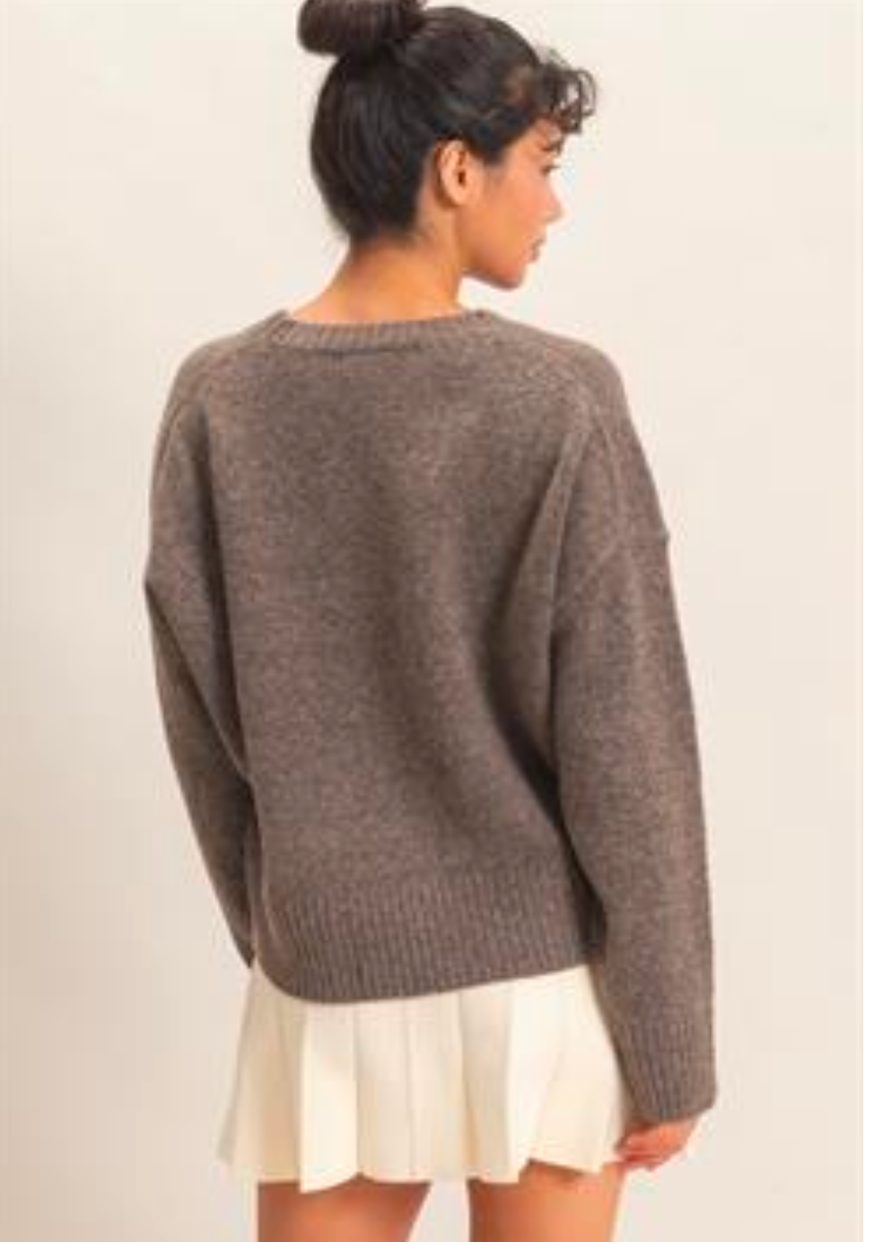 CREW NECK KNIT SWEATER