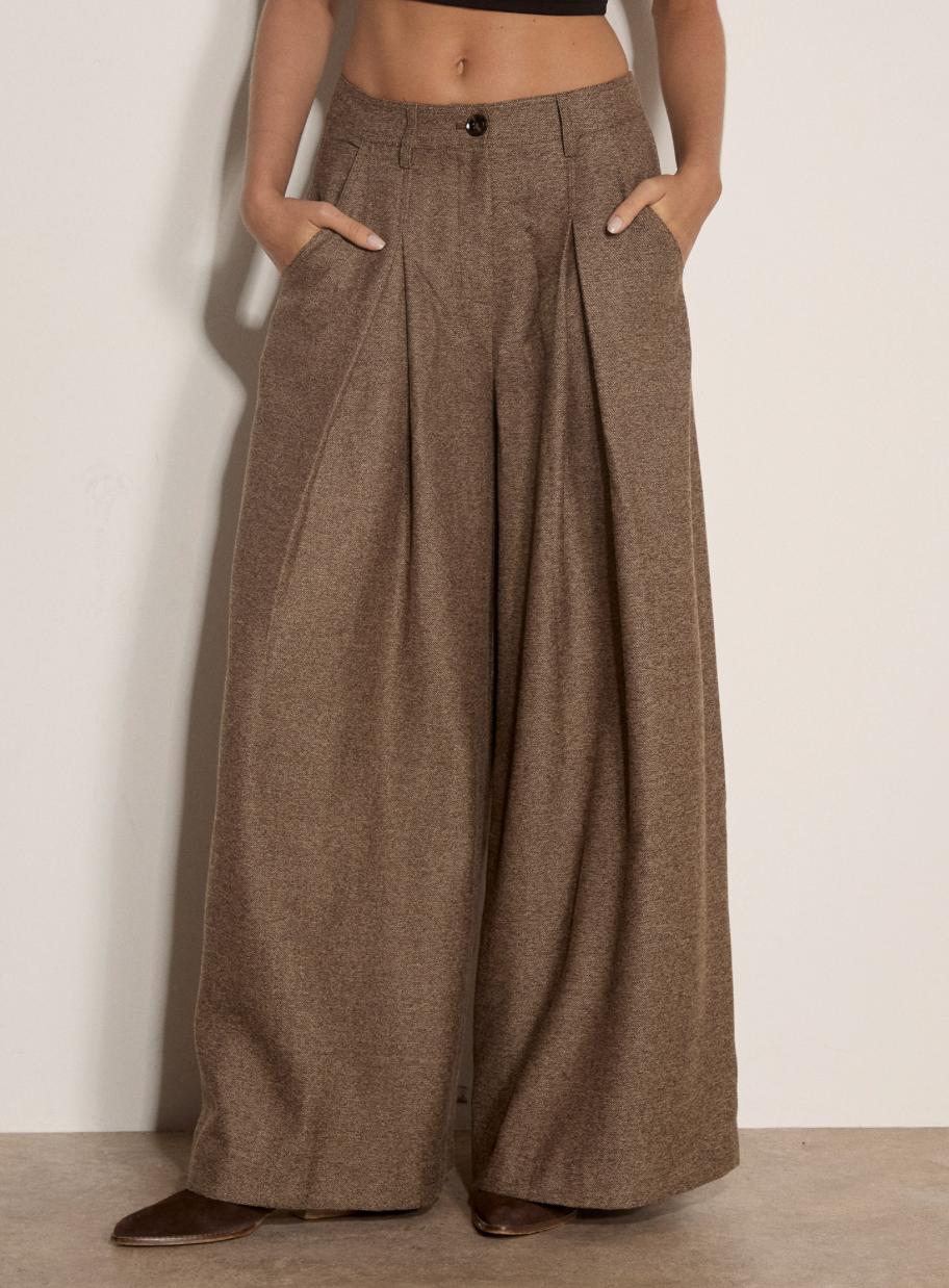 INVERTED PLEAT WIDE LEG TROUSER