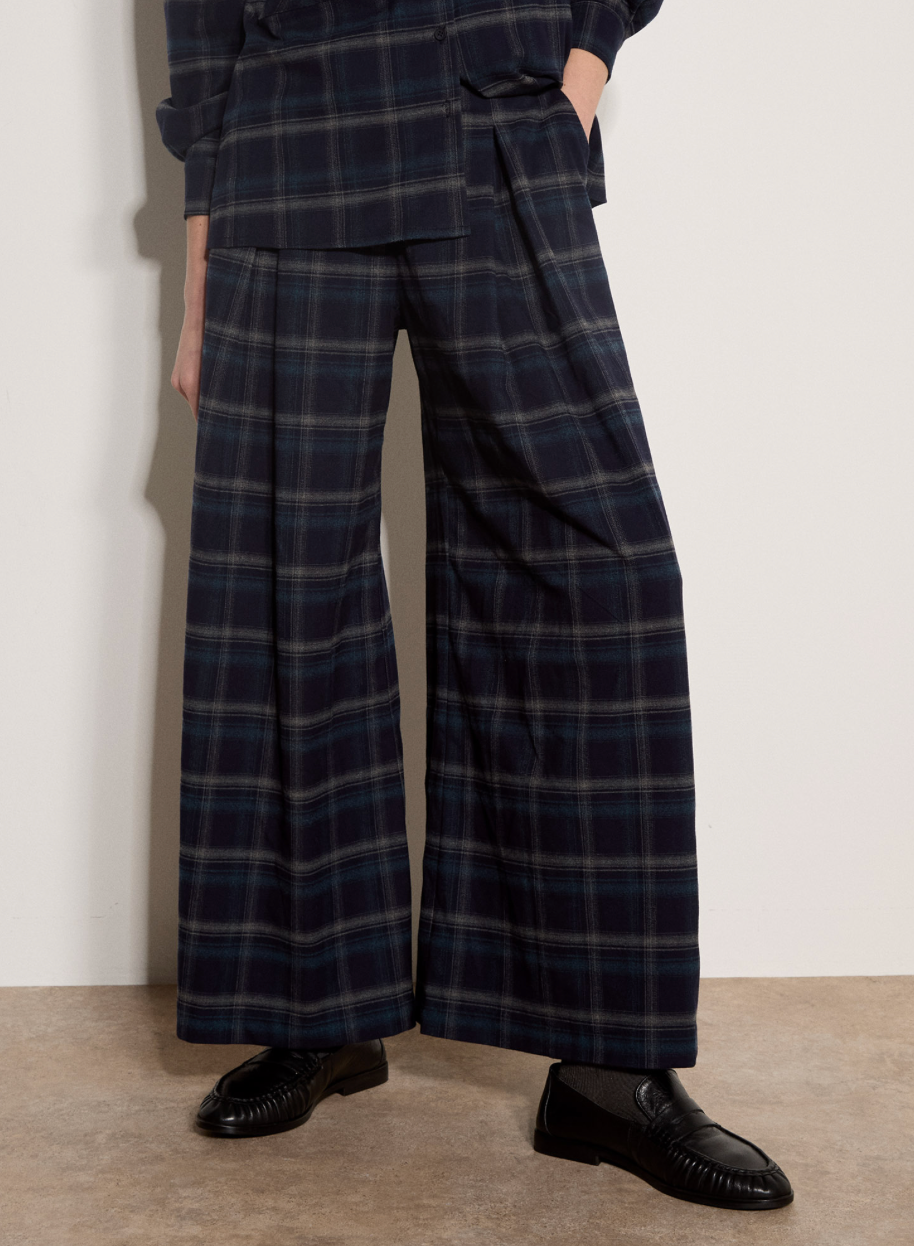 PLAID WIDE LEG TROUSER