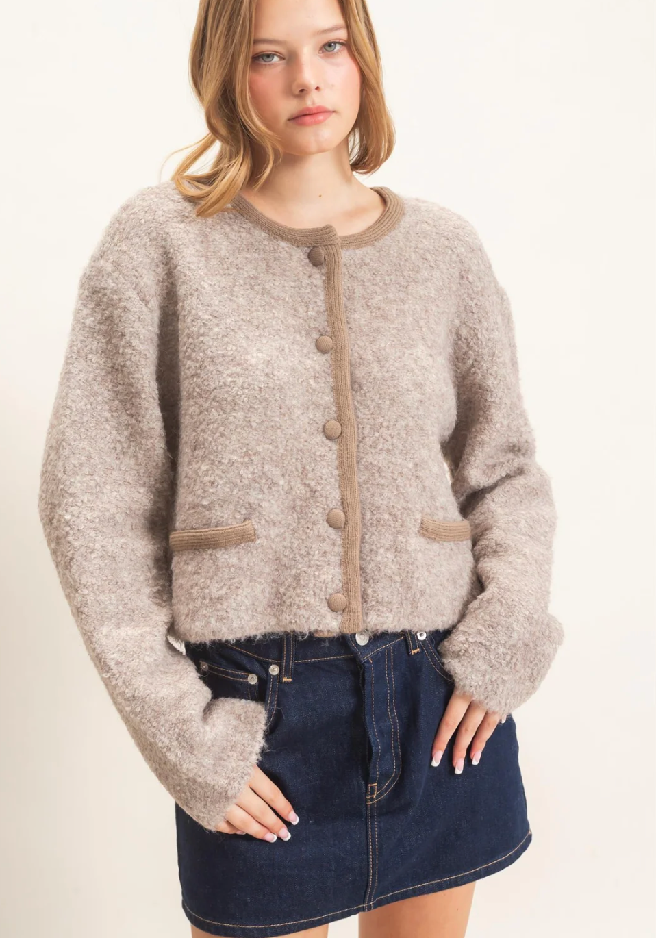 BOUCLE KNIT CARDIGAN