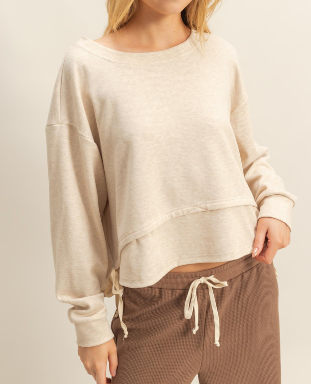 KNIT ROUND NECK LONG SLEEVE TOP