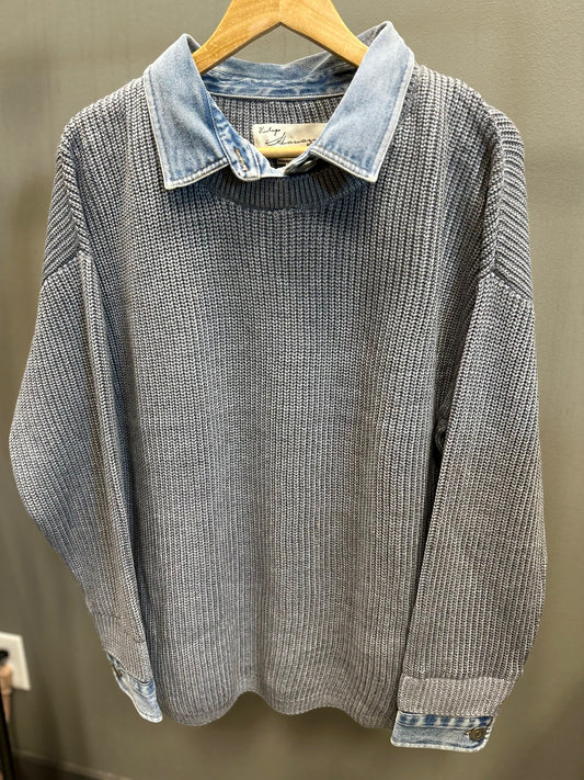 WASHED HEATHER GREY SWEATER WITH DENIM COLLAR AND CUFF