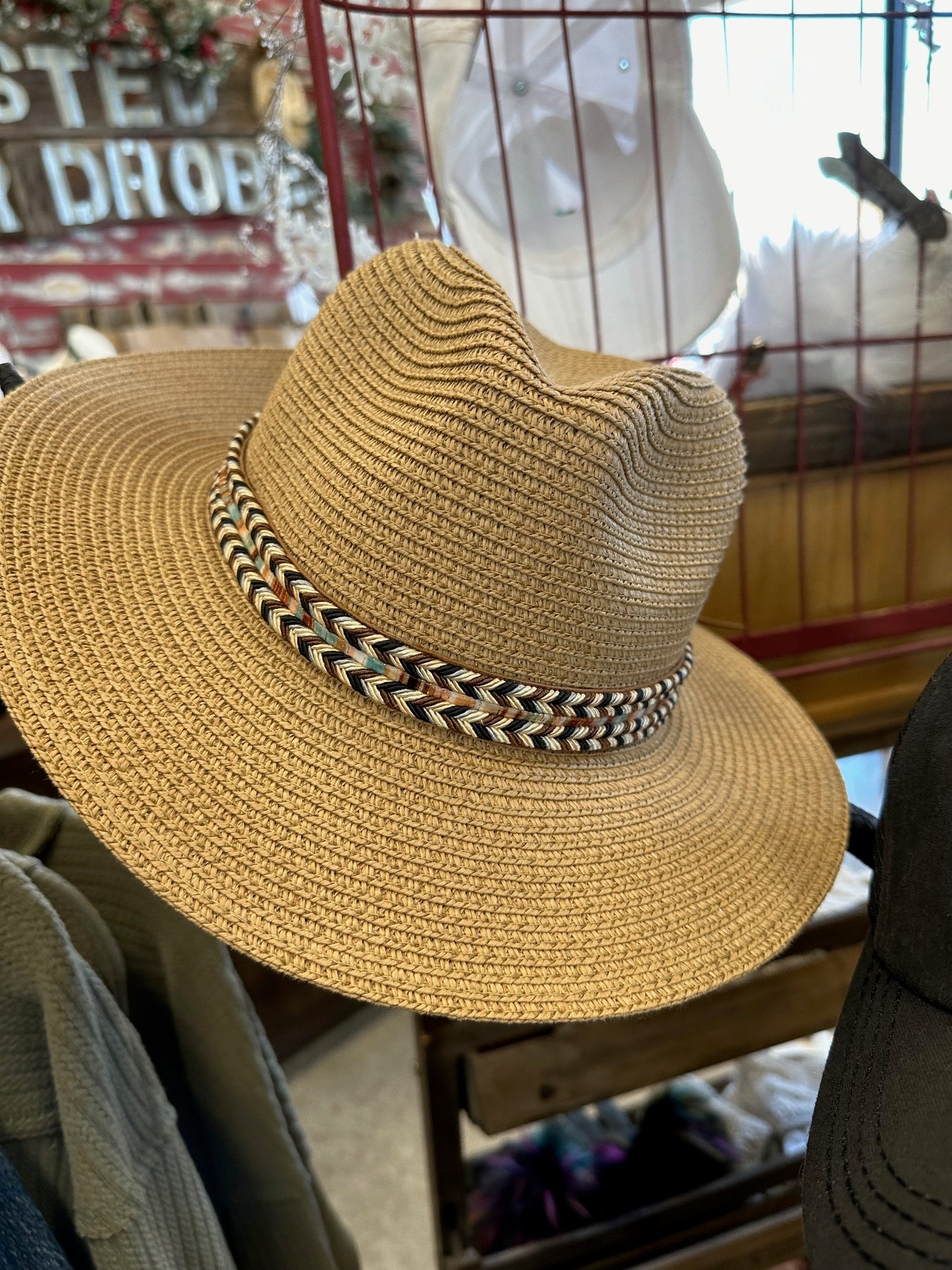 FEDORA STRAW BRIMMED HAT