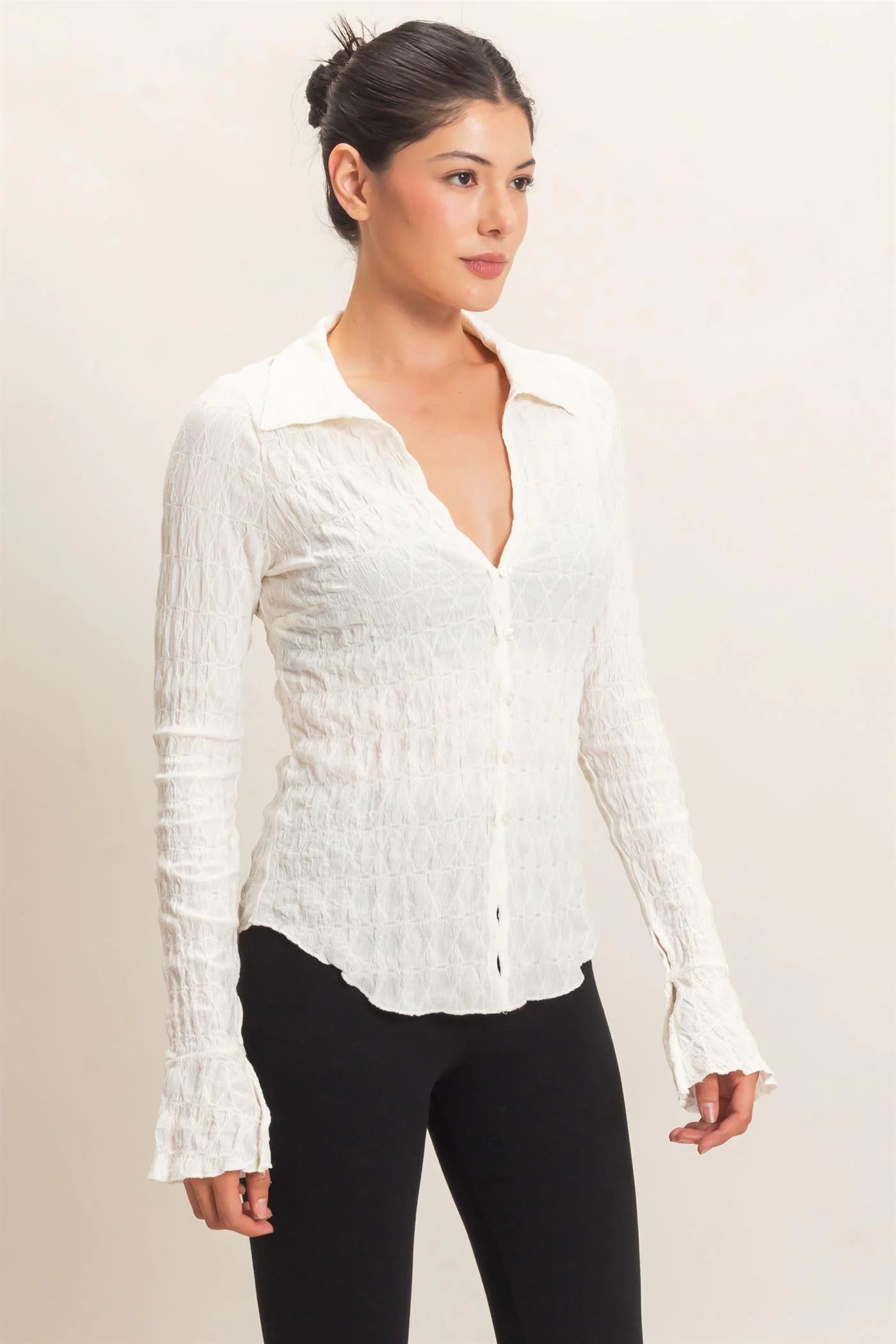 TEXTURED BUTTON-DOWN COLLARED TOP