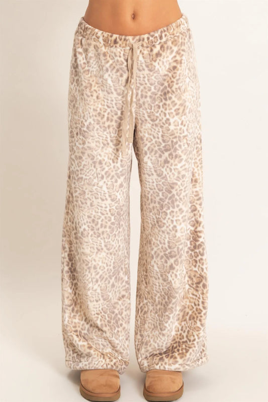 LEOPARD PRINT FLEECE WIDE LEG PANTS