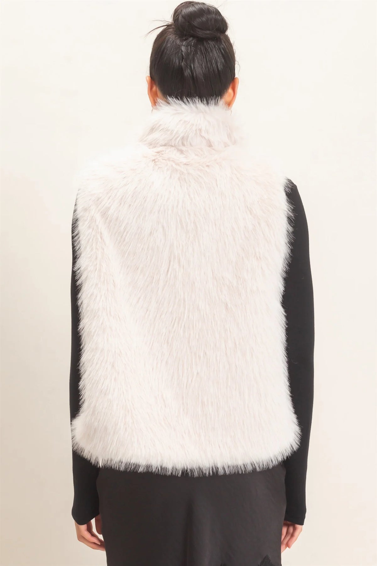 FAUX FUR ZIP-UP OUTERWEAR VEST