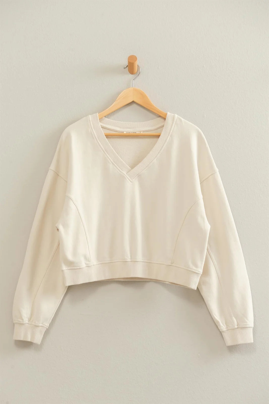 SNOW WASH V-NECK TOP