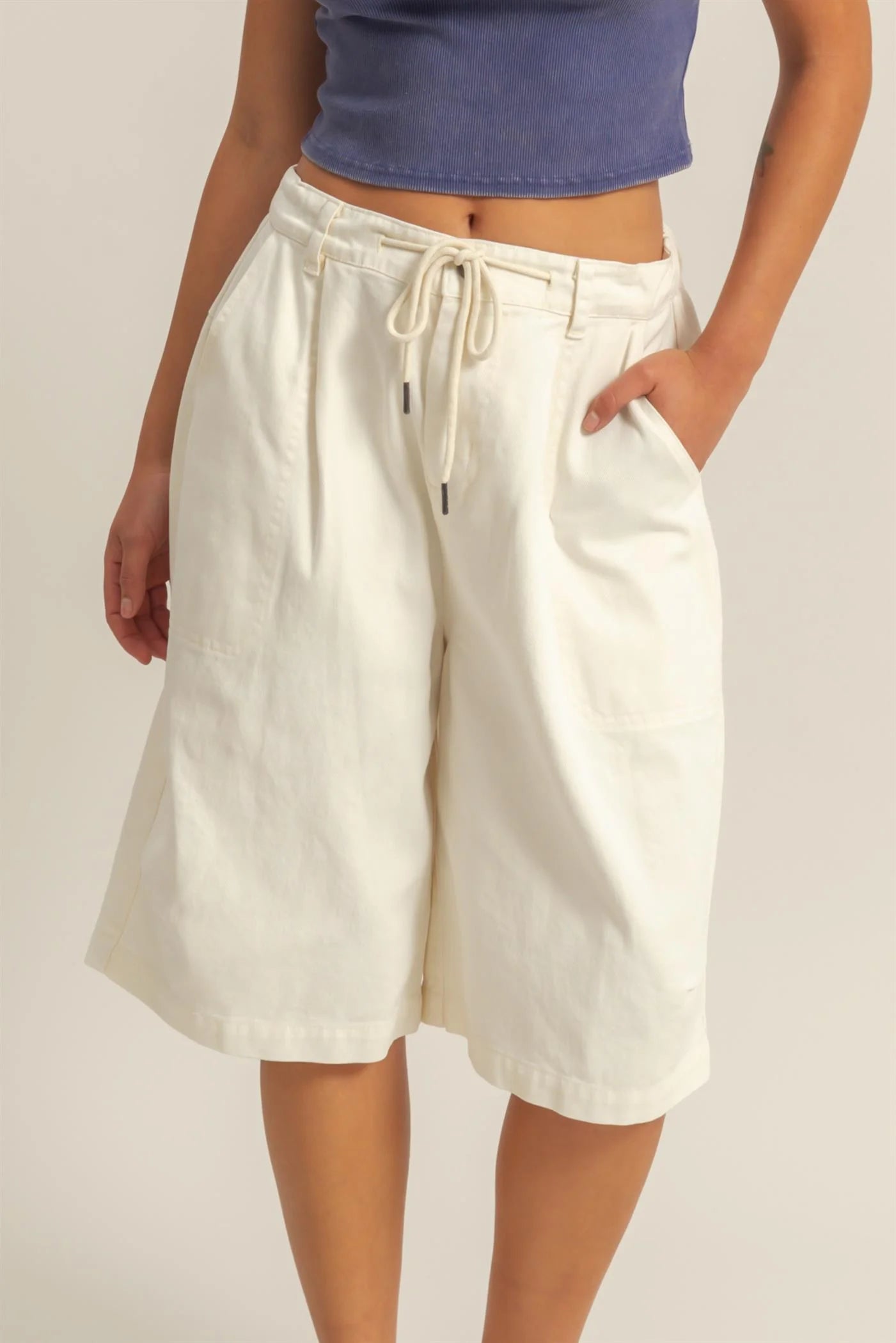 DRAWSTING WAIST WIDE LEG SHORTS