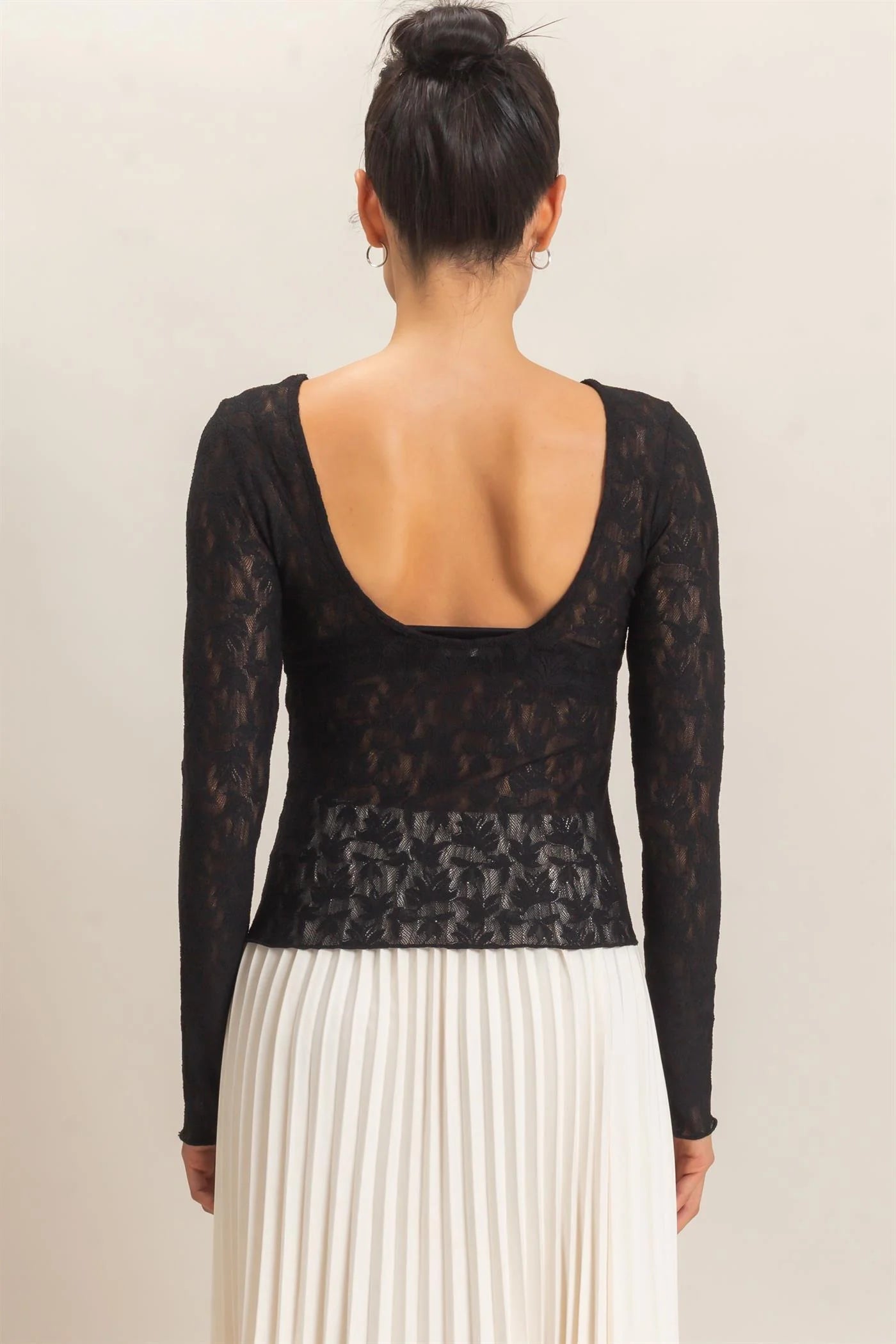 FLORAL LACE LONG SLEEVE TOP
