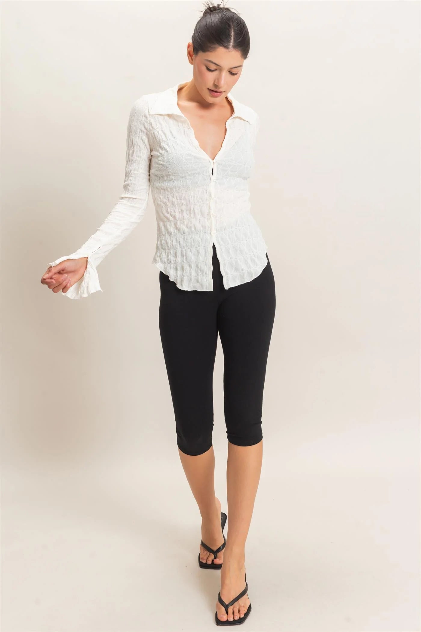 TEXTURED BUTTON-DOWN COLLARED TOP