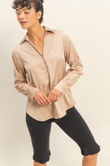 CLASSIC BUTTON DOWN SATIN BLOUSE