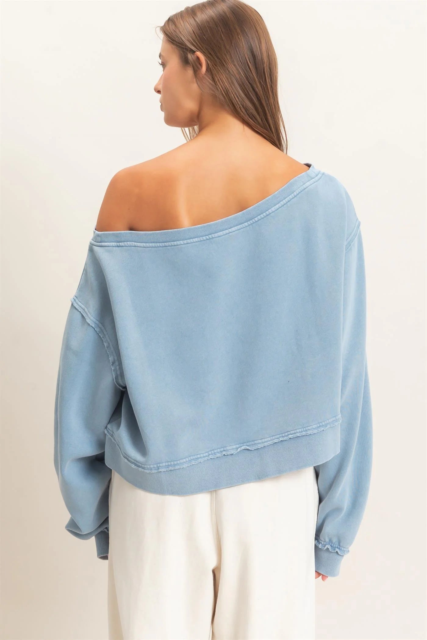 ACID WASHED RAW EDGE OFF THE SHOULDER SWEATSHIRT