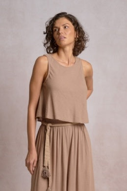 SLEEVELESS FLAIR TANK TOP