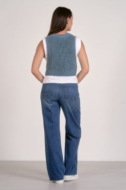 LAYERED SLEEVELESS SWEATER