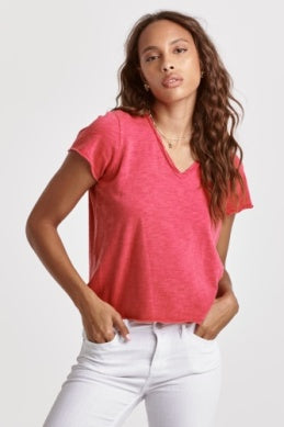 V NECK SHORT SLEEVE RELAXED FIT