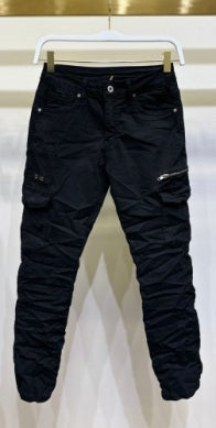 CRINKLE JOGGER CARGO PANT WITH ZIPPER
