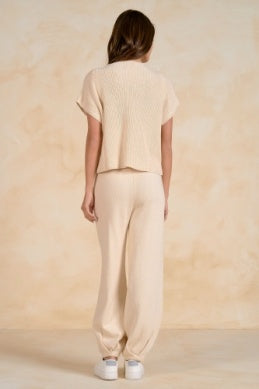 PLEATED FRONT SWEATER PANT
